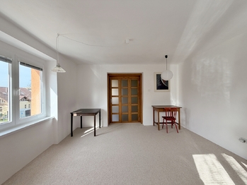 obývací pokoj - Pronájem bytu 2+1 v osobním vlastnictví 71 m², České Budějovice