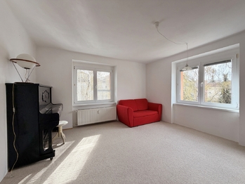 obývací pokoj - Pronájem bytu 2+1 v osobním vlastnictví 71 m², České Budějovice