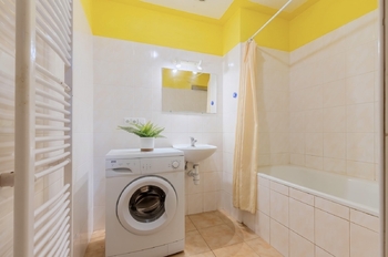 Prodej bytu 2+kk v osobním vlastnictví 45 m², Klecany