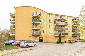 Prodej bytu 2+kk v osobním vlastnictví 45 m², Klecany