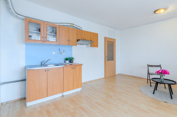 Prodej bytu 2+kk v osobním vlastnictví 45 m², Klecany