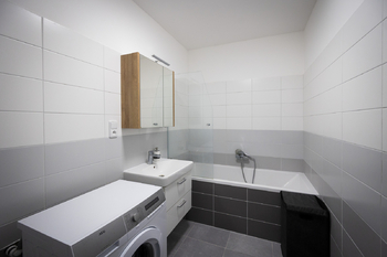 Prodej bytu 2+kk v osobním vlastnictví 58 m², Adamov