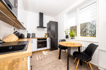 Moderní kuchyně - Prodej bytu 2+1 v družstevním vlastnictví 50 m², Teplice