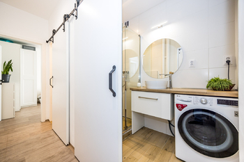 Vstup do koupelny - Prodej bytu 2+1 v družstevním vlastnictví 50 m², Teplice