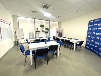 Pronájem obchodních prostor 55 m², Praha 9 - Černý Most