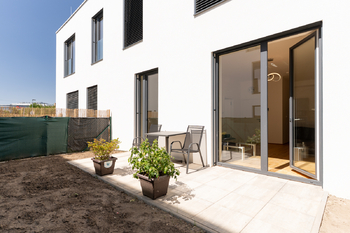 zahrada - Pronájem bytu 2+kk v osobním vlastnictví 45 m², Praha 4 - Chodov