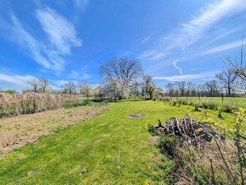 Prodej pozemku 1715 m², Tuněchody