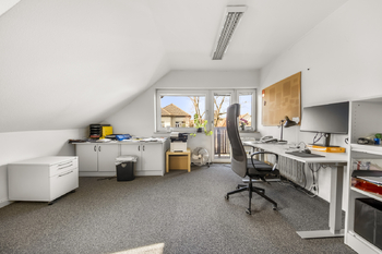 Prodej domu 447 m², Praha 4 - Lhotka