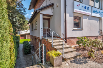 Prodej domu 447 m², Praha 4 - Lhotka