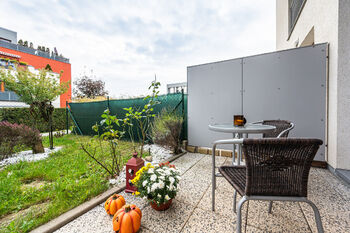 Pronájem bytu 1+kk v osobním vlastnictví 33 m², Praha 10 - Pitkovice