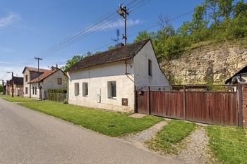 boční pohled - Prodej domu 95 m², Benátky nad Jizerou