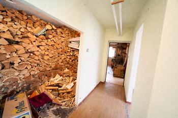 Přízemí - dřevník - Prodej domu 188 m², Albrechtice