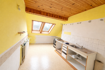 Podkroví - Kuchyně - Prodej domu 188 m², Albrechtice