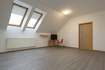 Pronájem bytu 2+1 v osobním vlastnictví 45 m², Týnec nad Sázavou