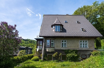 Prodej domu 435 m², Desná