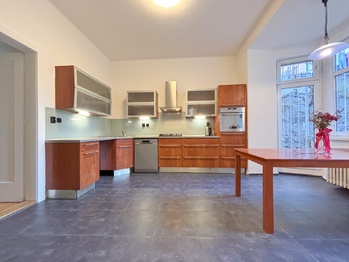 Pronájem bytu 3+1 v osobním vlastnictví 96 m², Praha 5 - Smíchov