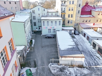 Prodej domu 1200 m², Aš