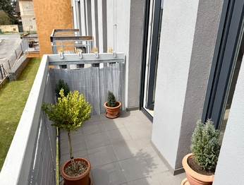 Prodej bytu 3+kk v osobním vlastnictví 73 m², Sulice