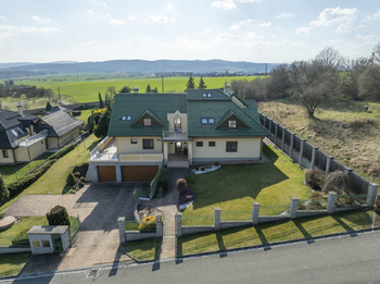 Prodej domu 615 m², Fryšták