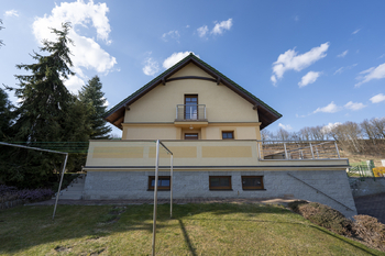 Prodej domu 615 m², Fryšták