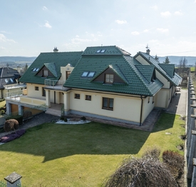 Prodej domu 615 m², Fryšták