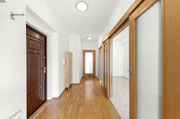 Prodej bytu 2+1 v osobním vlastnictví 64 m², Praha 3 - Žižkov