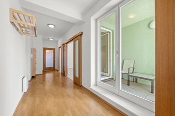 Prodej bytu 2+1 v osobním vlastnictví 64 m², Praha 3 - Žižkov