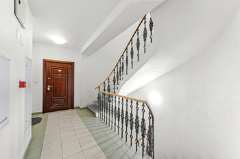 Prodej bytu 2+1 v osobním vlastnictví 64 m², Praha 3 - Žižkov