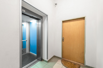 Prodej bytu 2+1 v osobním vlastnictví 64 m², Praha 3 - Žižkov