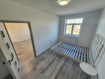 Pronájem bytu 3+kk v osobním vlastnictví 51 m², Milovice