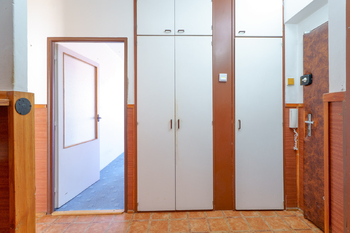 Prodej bytu 3+kk v osobním vlastnictví 67 m², Praha 5 - Košíře