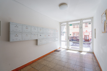 Prodej bytu 3+kk v osobním vlastnictví 67 m², Praha 5 - Košíře