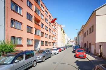 Prodej bytu 3+kk v osobním vlastnictví 67 m², Praha 5 - Košíře