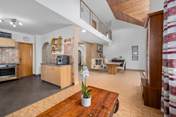Prodej domu 199 m², Dubné