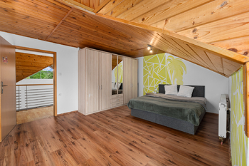 ložnice 2 - Prodej domu 199 m², Dubné