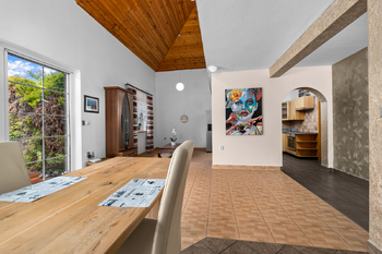 obývák - Prodej domu 199 m², Dubné