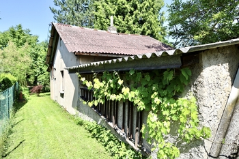 Prodej pozemku 1130 m², Úvaly