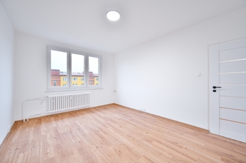 Pronájem bytu 2+1 v osobním vlastnictví 54 m², Aš