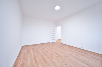 Pronájem bytu 2+1 v osobním vlastnictví 54 m², Aš