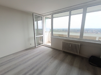 Pronájem bytu 3+kk v osobním vlastnictví 71 m², Praha 10 - Petrovice