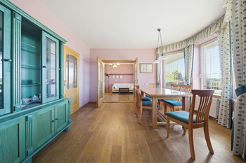 Prodej domu 194 m², Šestajovice