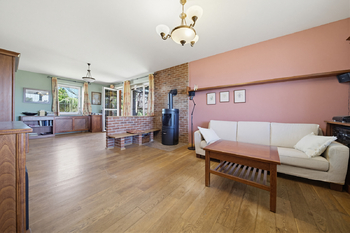 Prodej domu 194 m², Šestajovice