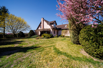 Prodej domu 194 m², Šestajovice