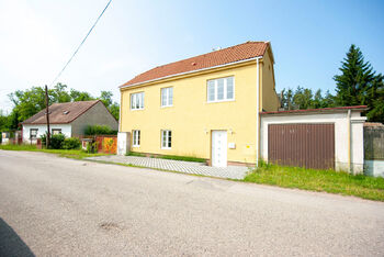 Prodej domu 165 m², Záryby