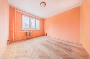 Ložnice - Prodej bytu 2+1 v osobním vlastnictví 49 m², Slaný