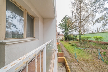 Lodžie - Prodej bytu 2+1 v osobním vlastnictví 49 m², Slaný