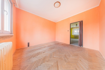 Ložnice - Prodej bytu 2+1 v osobním vlastnictví 49 m², Slaný