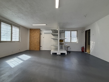 Pronájem obchodních prostor 145 m², Horní Bříza