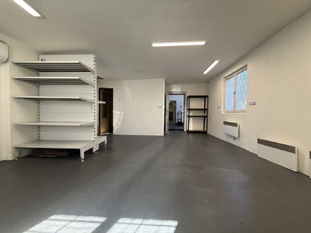 Pronájem obchodních prostor 145 m², Horní Bříza