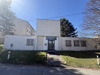 Pronájem obchodních prostor 145 m², Horní Bříza